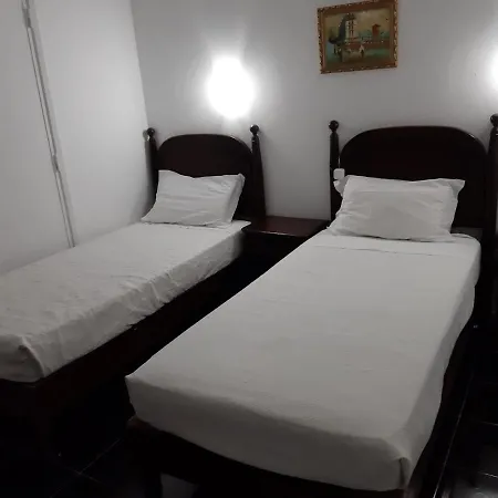 Residencial Miradoiro בית אירוח