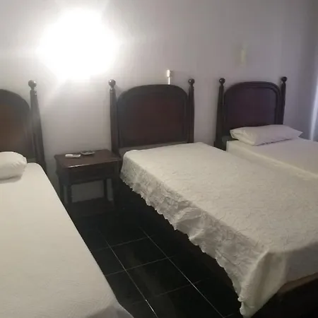 Residencial Miradoiro בית אירוח פורטימאו