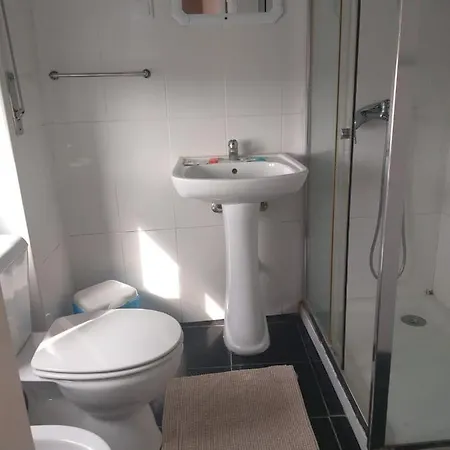 Residencial Miradoiro Quarto em Acomodações Particulares Portimão