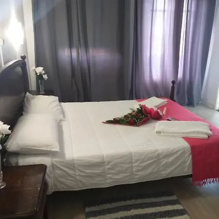 בית אירוח Residencial Miradoiro *