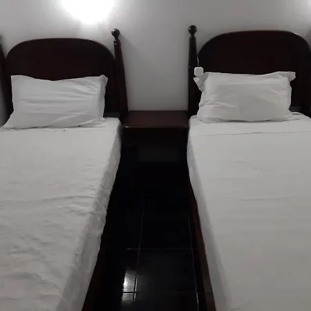 Residencial Miradoiro Séjour chez l'habitant Portimão